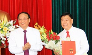 Tỉnh ủy Vĩnh Long triển khai quyết định của Bộ Chính trị về công tác cán bộ